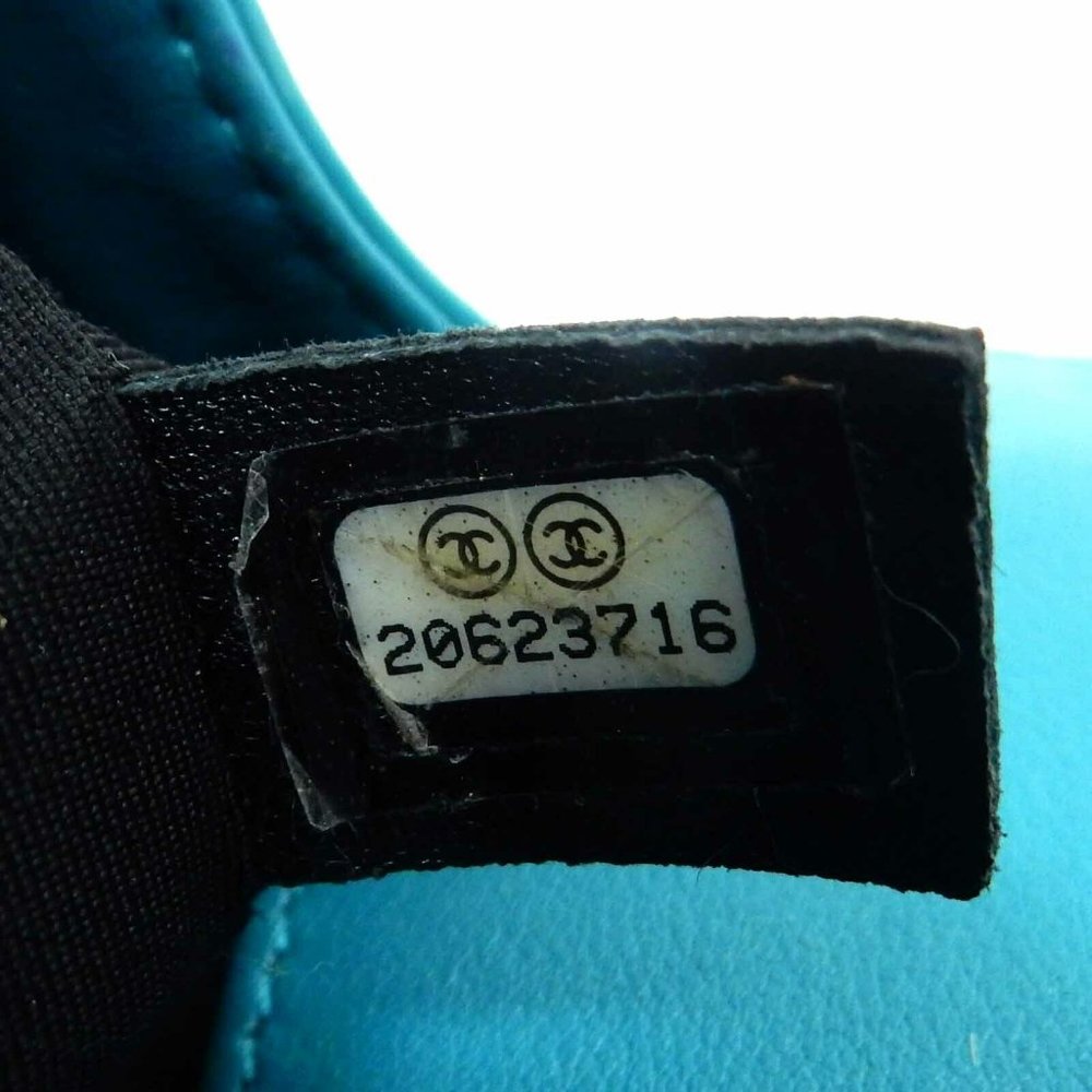 Chanel Teal Blue Chain Crossbody Bag - Picture 11 of 11